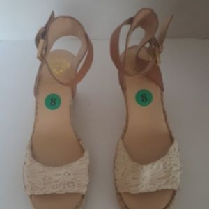 Vince Camuto shoes nwot